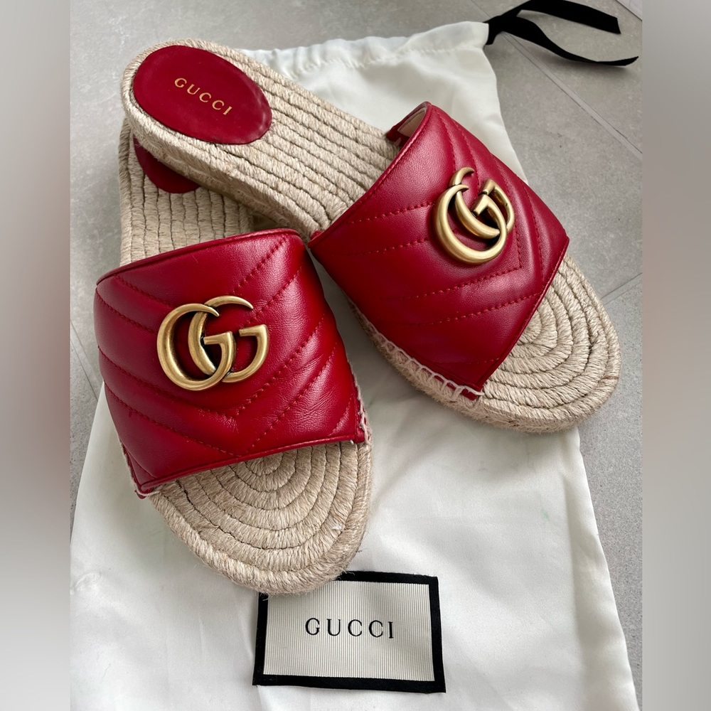 Authentic Gucci Marmont Espadrille Sandal - size 39